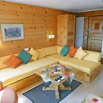 Le Bristol C36 By Interhome *
