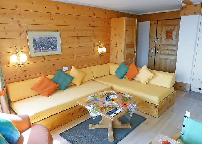 Le Bristol C36 By Interhome *