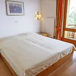 アパート Le Bristol C36 By Interhome